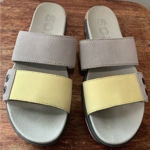 Sorel Leather Slides!